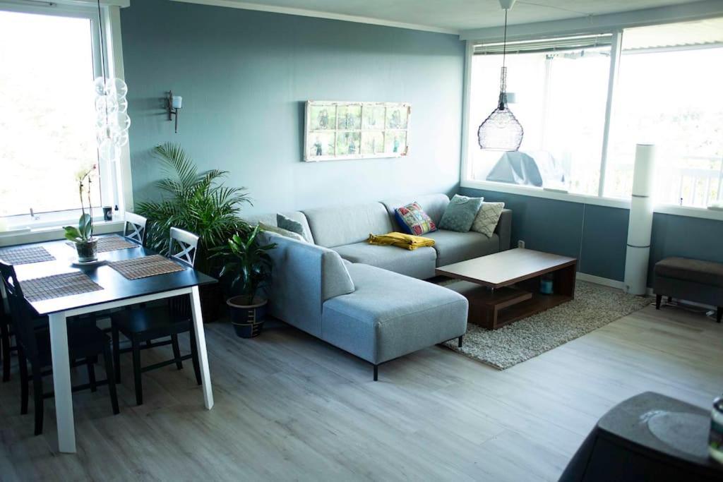 Apartament 5 Minutes To Downtown Arendal-Free Parking Zewnętrze zdjęcie